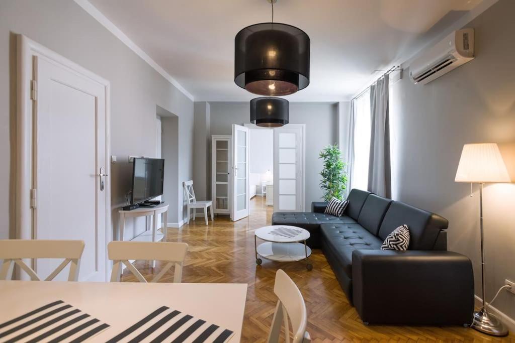 Florianska Deluxe Apartments With Air Condition คราคูฟ ภายนอก รูปภาพ