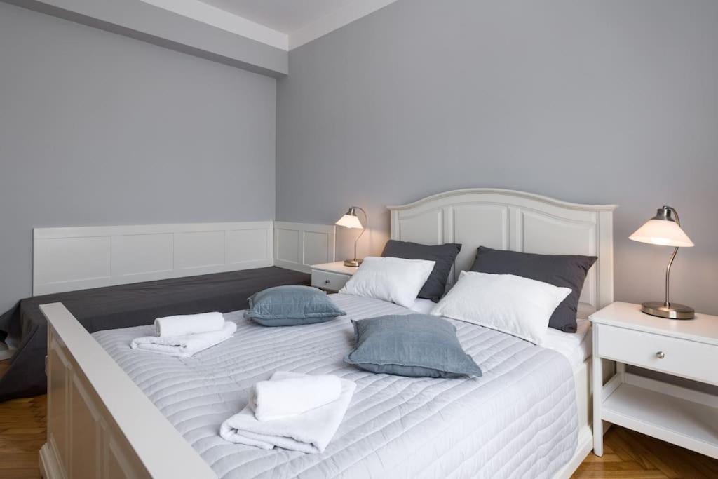 Florianska Deluxe Apartments With Air Condition คราคูฟ ภายนอก รูปภาพ
